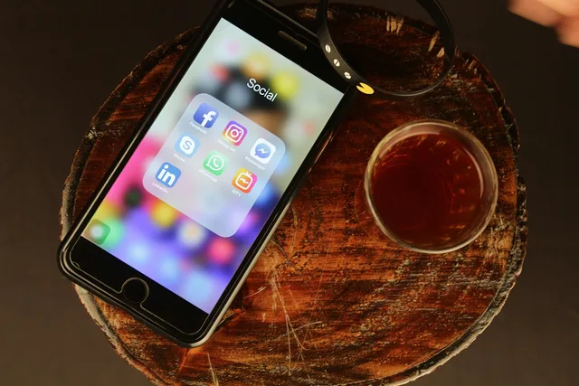 smartphone, screen, social media, apps, media, network, social media, social media, social media, social media, social media. B2B social selling agency reviews: Bee Social identity check