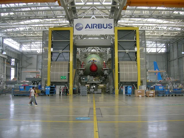 airbus, production, completion, aircraft, assemble, factory, manufacturing, technology, gray technology, airbus, airbus, manufacturing, manufacturing, manufacturing, manufacturing, manufacturing. What do Bristol's tech and aerospace clusters mean for B2B social selling?